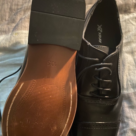 Men’s shoes - Picture 3 of 4